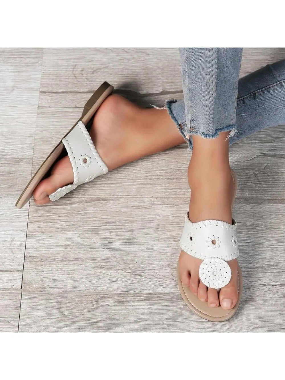 Women's White Flats Wide Band Flip Flops Cushioned Insole Summer Brunch Sandals